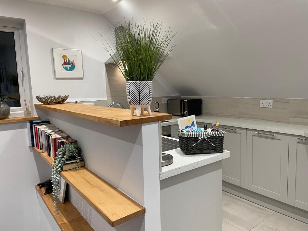 Unique Luxury Detached Apartment In Windsor That Sleeps 4 المظهر الخارجي الصورة