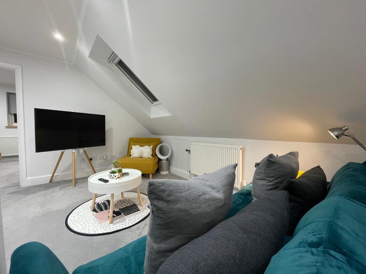 Unique Luxury Detached Apartment In Windsor That Sleeps 4 المظهر الخارجي الصورة