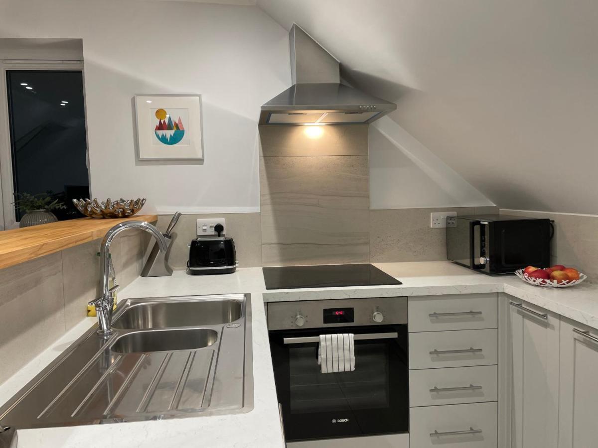 Unique Luxury Detached Apartment In Windsor That Sleeps 4 المظهر الخارجي الصورة
