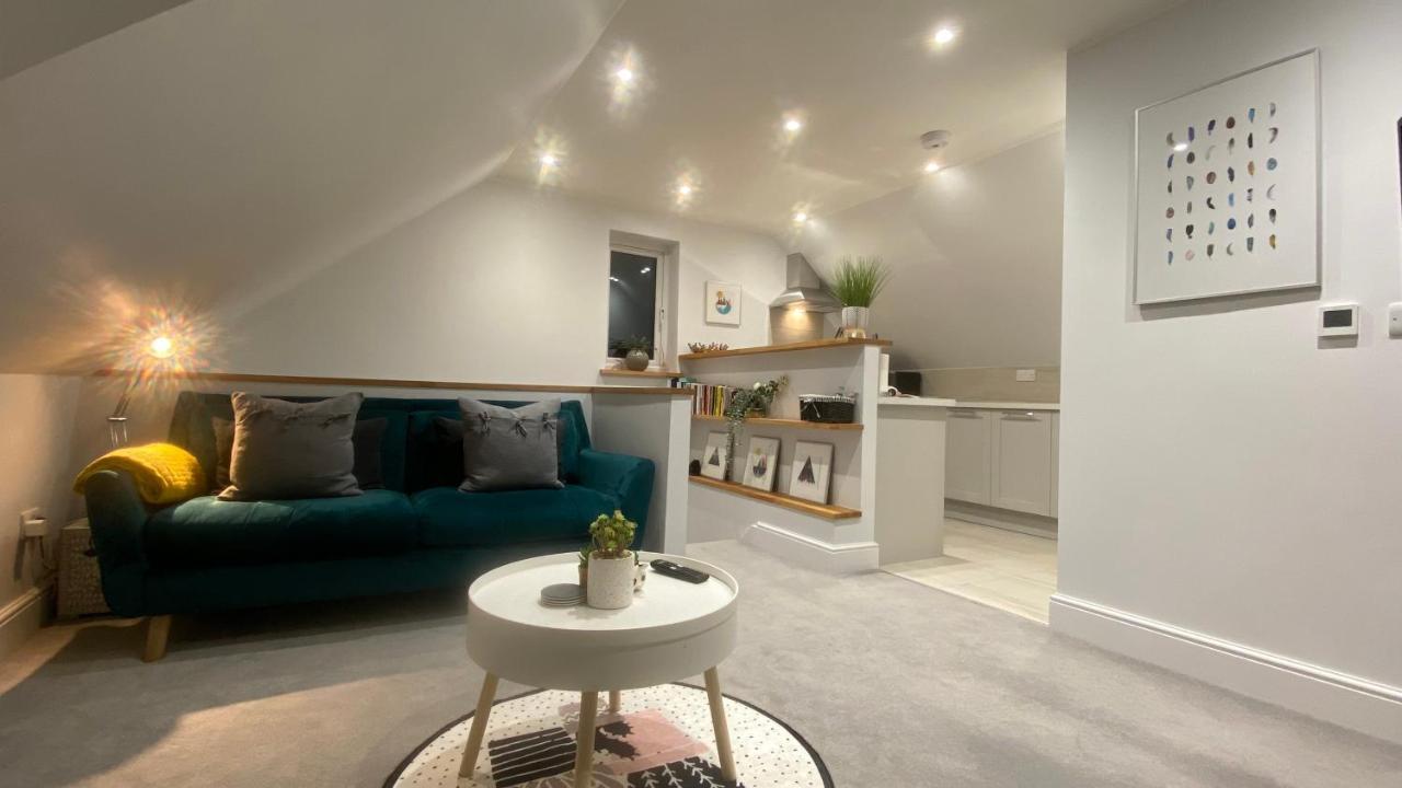Unique Luxury Detached Apartment In Windsor That Sleeps 4 المظهر الخارجي الصورة