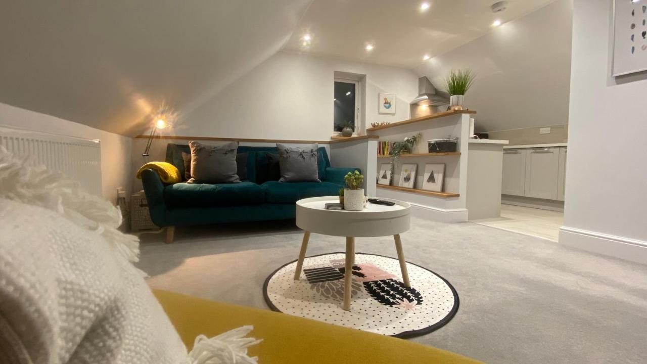 Unique Luxury Detached Apartment In Windsor That Sleeps 4 المظهر الخارجي الصورة