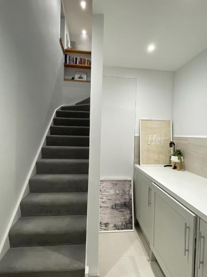 Unique Luxury Detached Apartment In Windsor That Sleeps 4 المظهر الخارجي الصورة