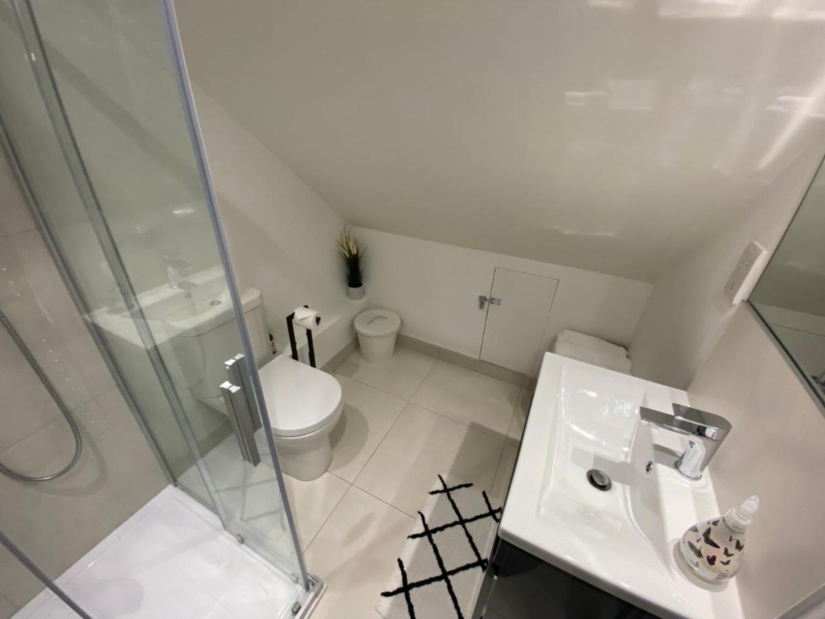 Unique Luxury Detached Apartment In Windsor That Sleeps 4 المظهر الخارجي الصورة